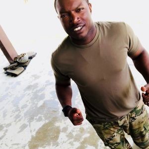 Meet your Posher, Desmond